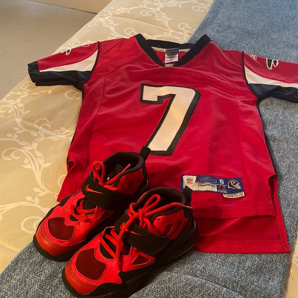 Little boys Reebok NFL jersey.